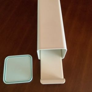 Tupperware cheese keeper
